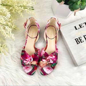 🌟NIB NINE WEST Pink Floral Satin Strap Sandal